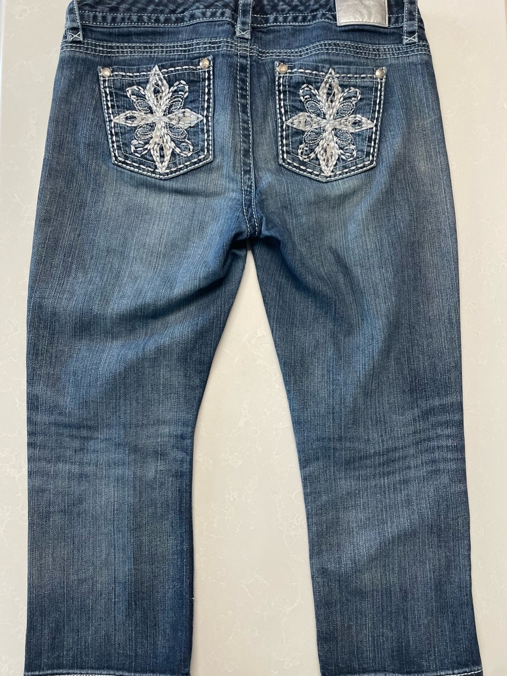 Y2K Maurices Premium Denim Capri Jeans - Picture 3 of 9